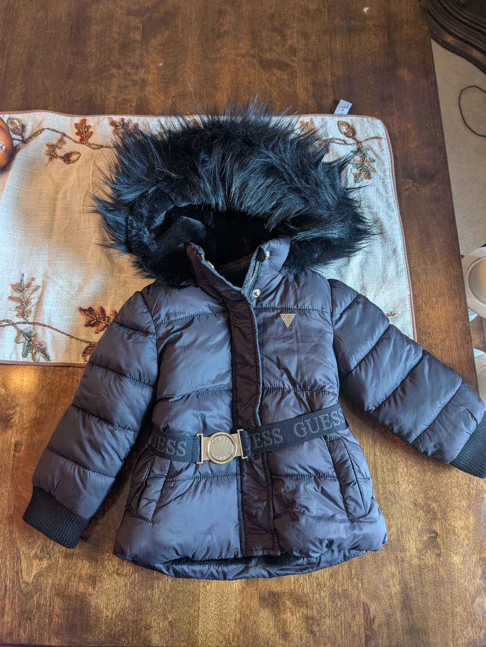 GUESS Kids Black Quilted Puffer Jacket with Faux Fur/ Size 2/ Nwt!